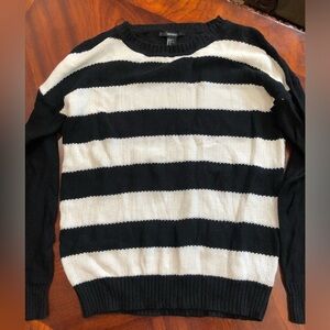 Forever 21 women’s‎ striped sweater size small